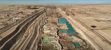 نئوم پرسرعت در حال ساخت است نئوم پرسرعت در حال ساخت است
