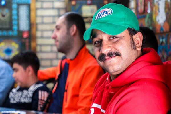 فکر میکنند اینستاگرام باعث شهرتم شدهاست؛ مستندسازی در مشهد فکر میکنند اینستاگرام باعث شهرتم شدهاست؛ مستندسازی در مشهد