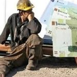 پارادوکس دستمزد و تورم؛ آیا حقوق کارگران موتور گرانی است یا قربانی آن؟