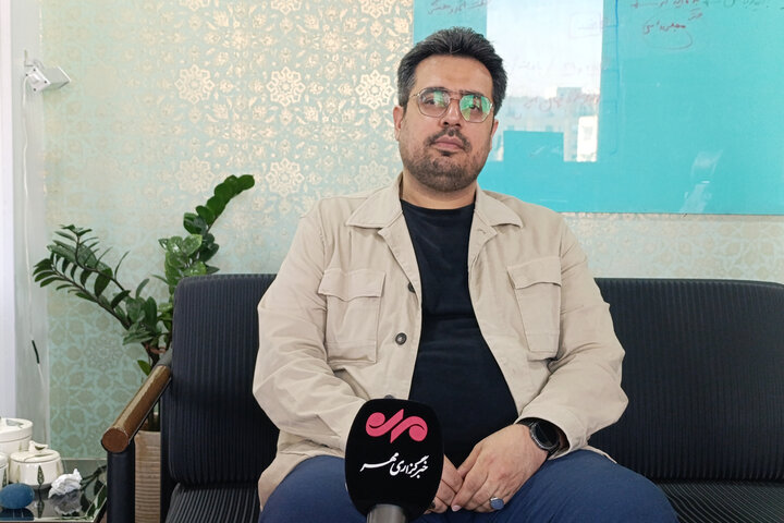 کمپین «زیر علم سرخ» در البرز رونمایی می‌شود
