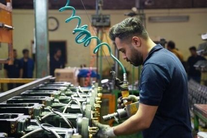۴۰۰ مگاوات برای روشن نگه داشتن چراغ کسب‌وکار‌ها