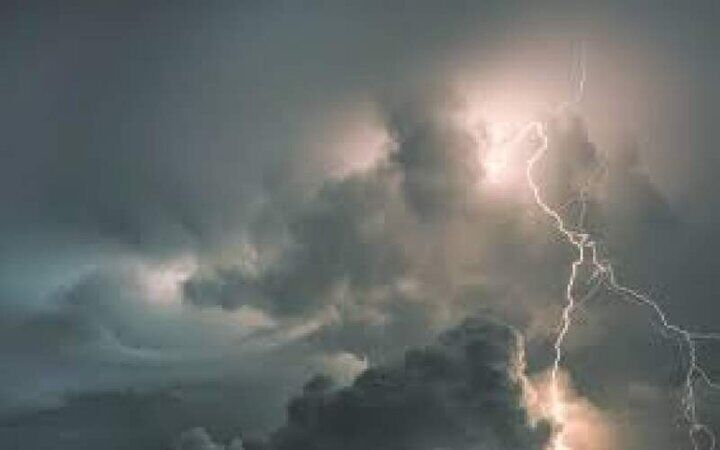 تهران در انتظار باد و رگبار؛ هواشناسی درباره حضور در ارتفاعات هشدارداد