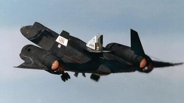 تصاویر ماهوارهای نشان میدهند SR-71 ناپدید شده / آیا پرنده سیاه دوباره پرواز میکند؟ تصاویر ماهوارهای نشان میدهند SR-71 ناپدید شده / آیا پرنده سیاه دوباره پرواز میکند؟